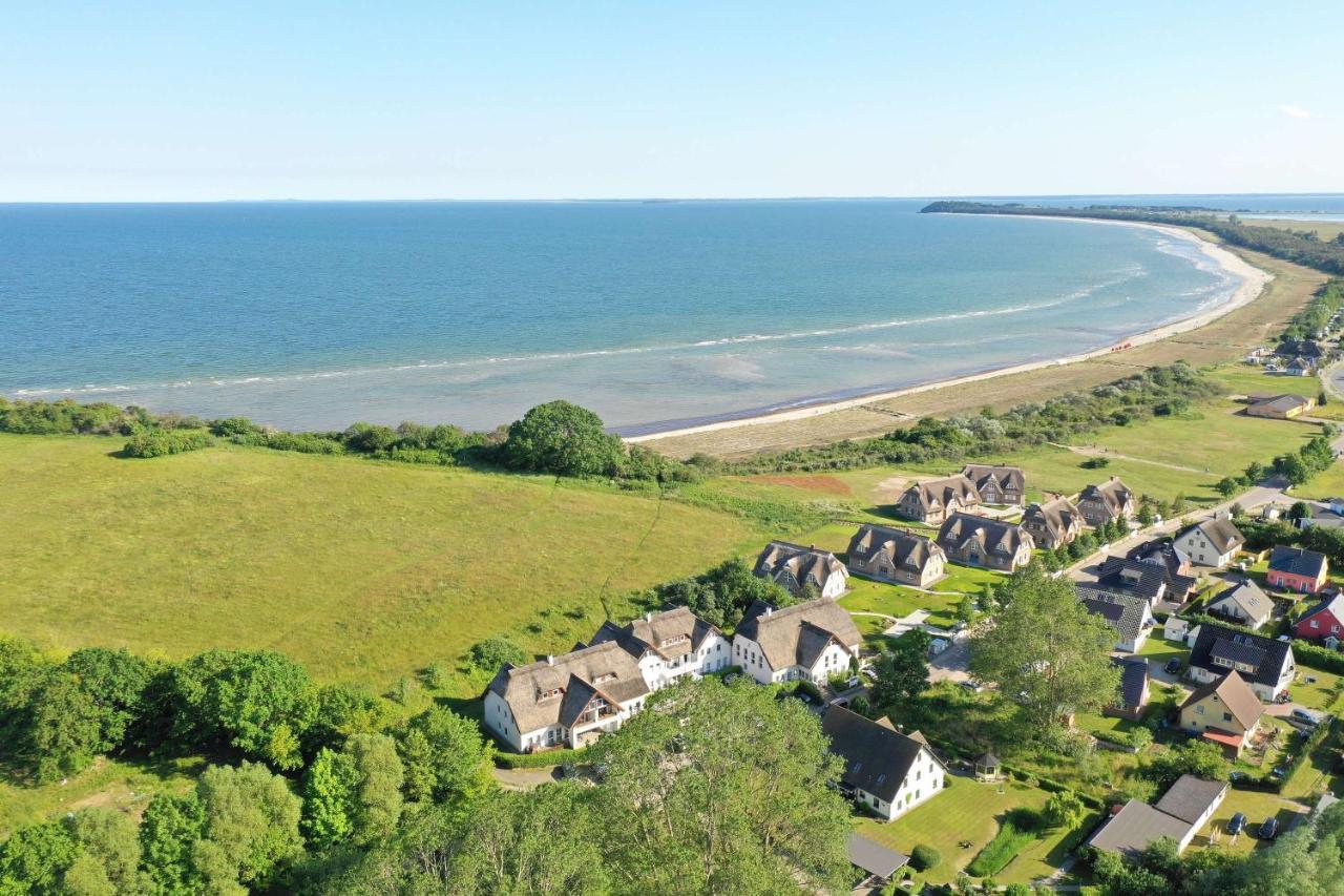 Strandnah Mit Terrasse, Gratis Nutzung Vom Ahoi Erlebnisbad Und Sauna In Sellin - Strandhaus Moenchgut Fewo06 Лоббе Экстерьер фото